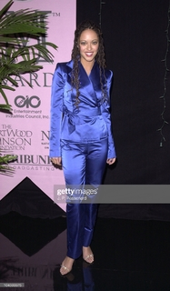 Marisa Ramirez feet photo thumbnail