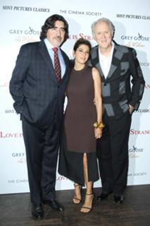 Marisa Tomei feet photo thumbnail