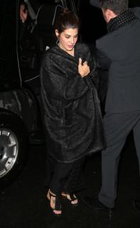 Marisa Tomei feet photo thumbnail