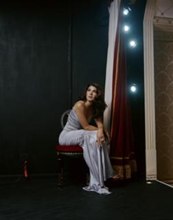 Marisa Tomei feet photo thumbnail