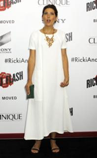 Marisa Tomei feet photo thumbnail