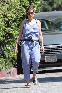 Marisa Tomei feet photo thumbnail