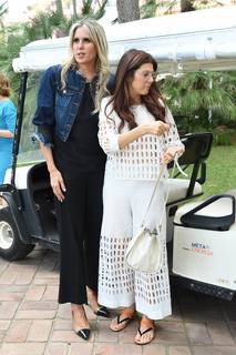 Marisa Tomei feet photo thumbnail