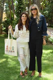 Marisa Tomei feet photo thumbnail