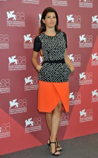 Marisa Tomei feet photo thumbnail