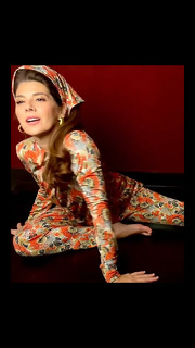 Marisa Tomei feet photo thumbnail