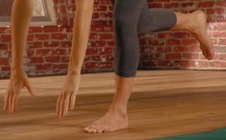 Marisa Tomei feet photo thumbnail