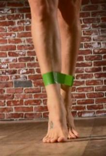 Marisa Tomei feet photo thumbnail