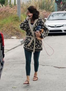 Marisa Tomei feet photo thumbnail