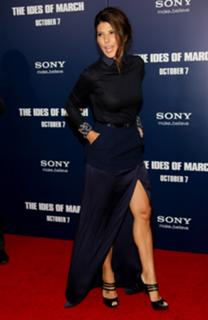 Marisa Tomei feet photo thumbnail