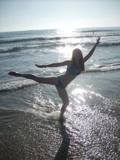Marisha Ray feet photo 8