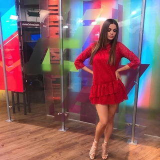 Marisol González feet photo thumbnail