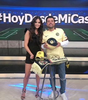 Marisol González feet photo thumbnail