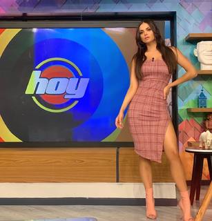 Marisol González feet photo thumbnail