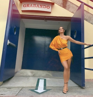 Marisol González feet photo thumbnail