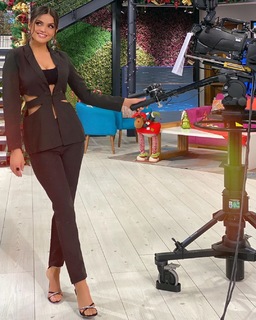 Marisol González feet photo thumbnail