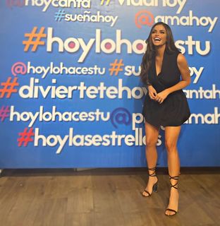 Marisol González feet photo thumbnail