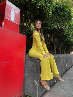 Marisol González feet photo thumbnail