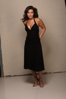 Marisol Nichols feet photo thumbnail