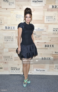 Marisol Nichols feet photo thumbnail