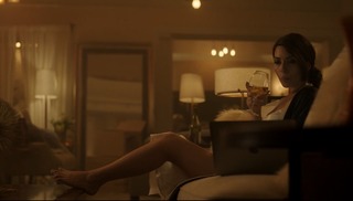 Marisol Nichols feet photo thumbnail