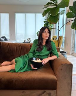 Marisol Nichols feet photo thumbnail