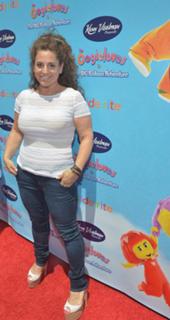 Marissa Jaret Winokur feet photo 8