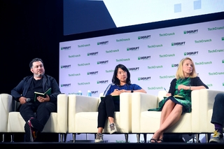 Marissa Mayer feet photo 4