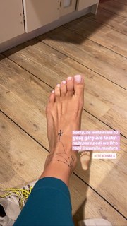 Marita Surma feet photo 9