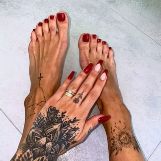 Marita Surma feet photo 7