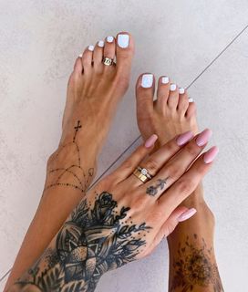 Marita Surma feet photo 5