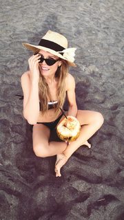 Mariya Gorban feet photo thumbnail