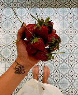 Mariya Gorban feet photo thumbnail