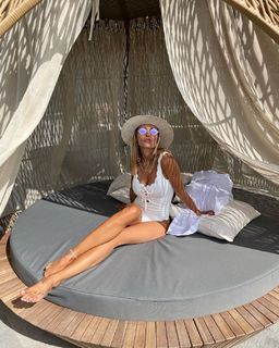 Mariya Gorban feet photo thumbnail