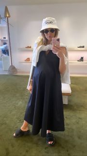 Mariya Gorban feet photo thumbnail