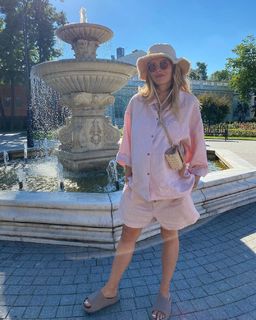 Mariya Gorban feet photo thumbnail