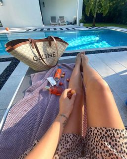 Mariya Gorban feet photo thumbnail