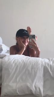 Mariya Gorban feet photo thumbnail