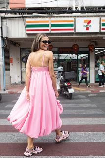 Mariya Gorban feet photo thumbnail