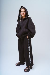 Mariya Gorban feet photo thumbnail