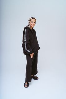 Mariya Gorban feet photo thumbnail