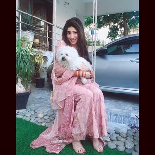 Mariyam Nafees feet photo 14