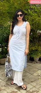 Mariyam Nafees feet photo 6
