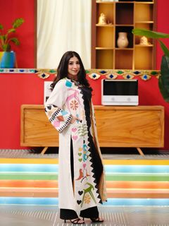 Mariyam Nafees feet photo 15