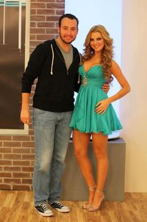 Marjorie De Sousa feet photo thumbnail