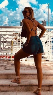 Marjorie De Sousa feet photo thumbnail
