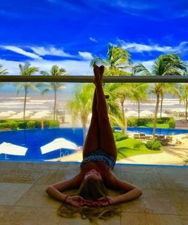 Marjorie De Sousa feet photo thumbnail