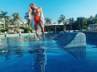 Marjorie De Sousa feet photo thumbnail