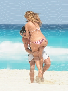 Marjorie De Sousa feet photo thumbnail