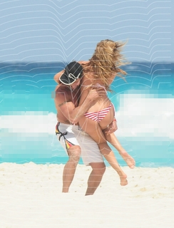 Marjorie De Sousa feet photo thumbnail